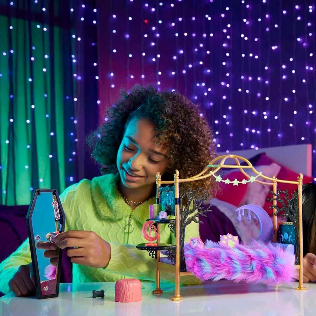 Monster High Clawdeen Wolf Yatak Odası HHK64 - Görsel 5