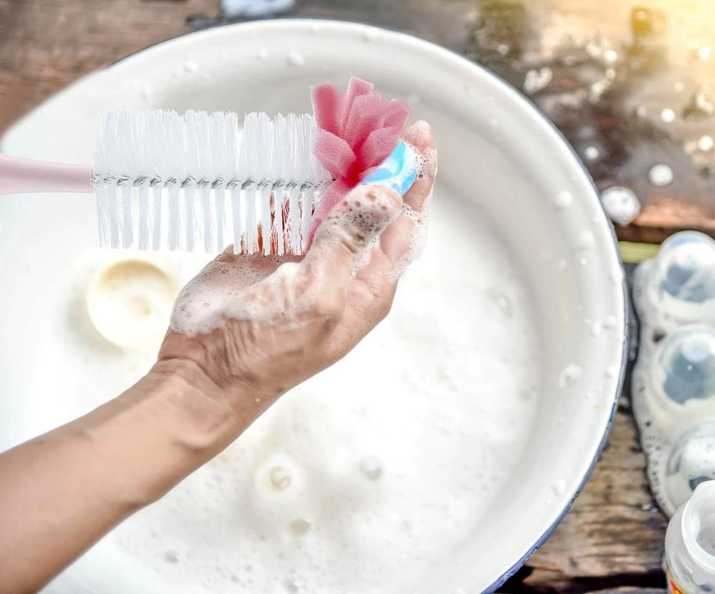 Çocuk Süngerli Biberon Fırçası 776 Pembe - Görsel 4