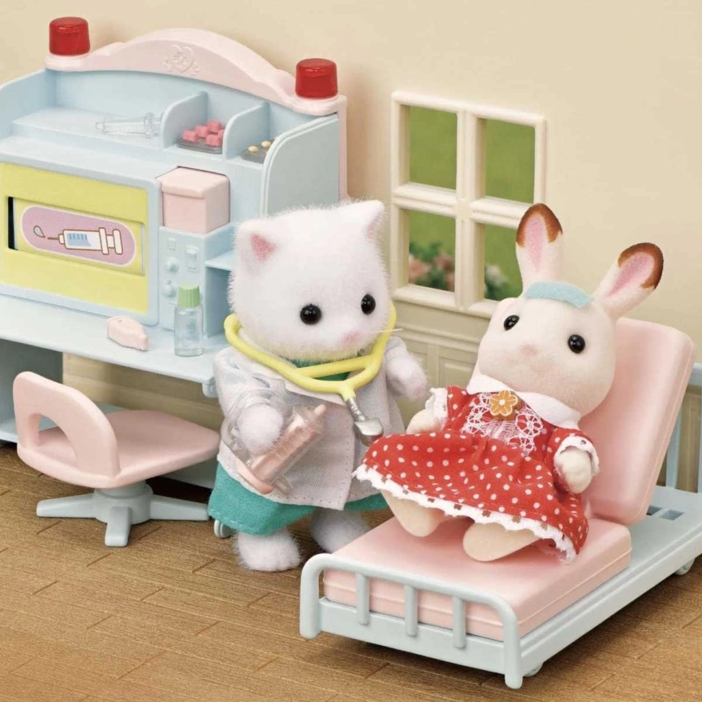 SylvanianFamiliesKasabaDoktorBaşlangıçSeti5705 - Görsel 4