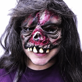 Uzun Siyah Saçlı Yarım Surat Dişli Zombi Lateks Et Maske
