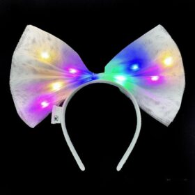 Rengarenk Led Işıklı Fiyonk Şekilli Tül Parti Tacı Beyaz Renk 25x25 cm (K0)