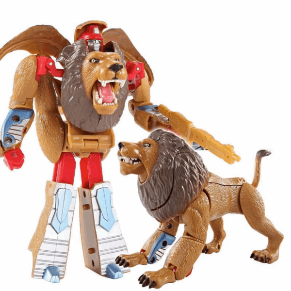 Çocuk Robota Dönüşen Aslan Oyuncak