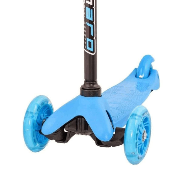 Twist Işıklı Scooter Mavi 40 Kg Kadar - Görsel 3